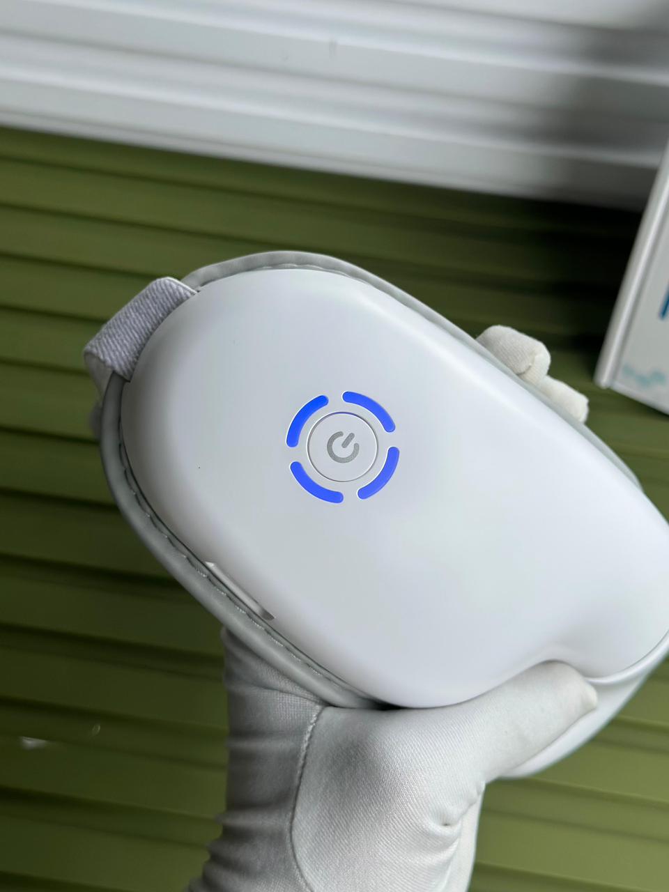 Intelligent Eye Massager – Smart Eye Care Device for Relaxation & Stress Relief